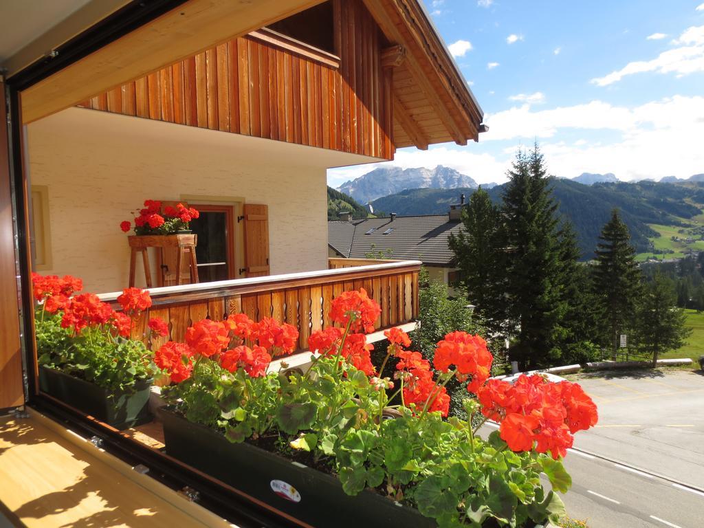 Hotel Borest Kolfuschg Zimmer foto